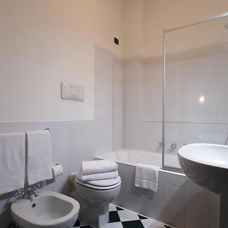 Contempora - Interior 900 3rd Floor - Duomo - Missori * Milano