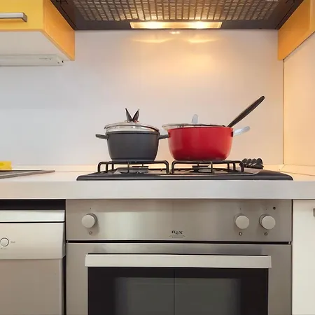 Homeby, Casa Cartesio Апартаменты Милан