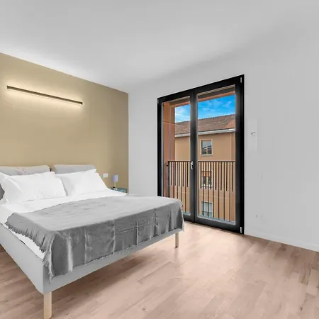 Cefalonia Garden With Terrace & Garage By Ndp Rent Lejlighed Milano