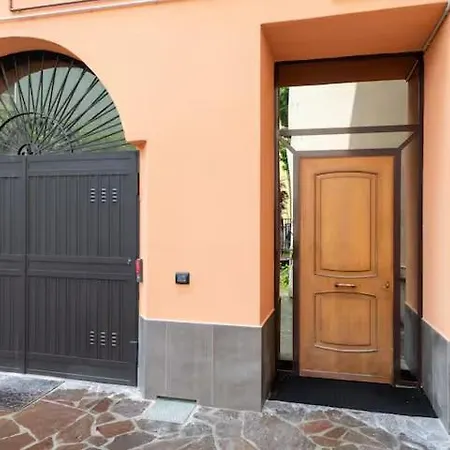 Crocetta Soprano, 10 Minuti Dal Duomo * ميلان