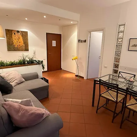 Angera Milano