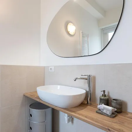 Splendido Quadrilocale Darsena - Mirable Pm