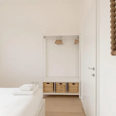 Splendido Quadrilocale Darsena - Mirable Pm