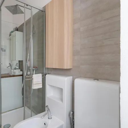 Panoramico A Porta Romana * Mediolan