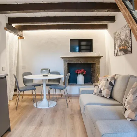 Apartment Chich And Modern Mini-loft Navigli Milan