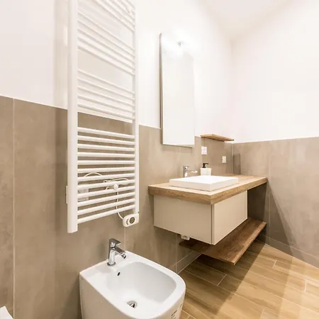 Guest Planet - Fondazione Prada's Two Appartement Milan