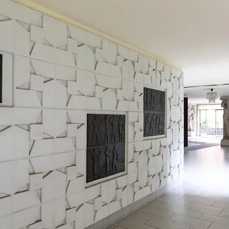 Assunta Exclusive With Balcony - Collection *