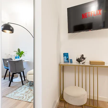 Assunta Exclusive With Balcony - Collection