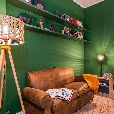 Apartment Elegant And Stylish Design In Brera Near The Metro Milan