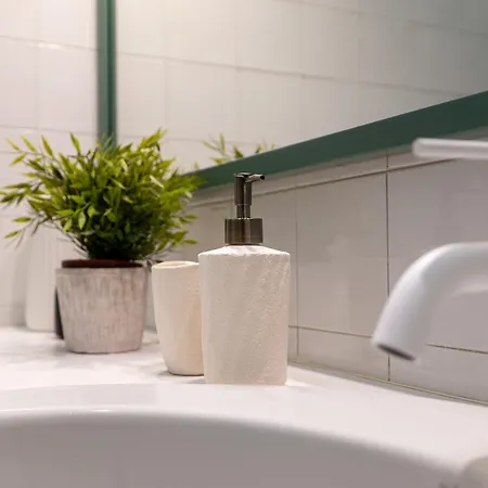 Elegant And Stylish Design In Brera Near The Metro * Milano
