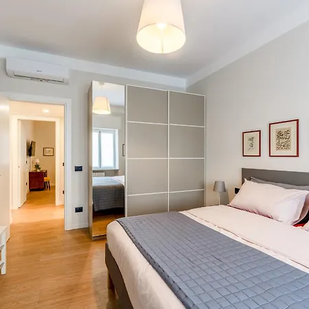 Appartamento La Casa Di Lou - San Siro E Life A 15 Minuti Milano