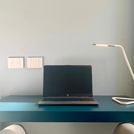 Majno - Your From * 밀라노