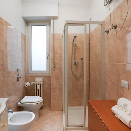Lumiere Apartman Milánó
