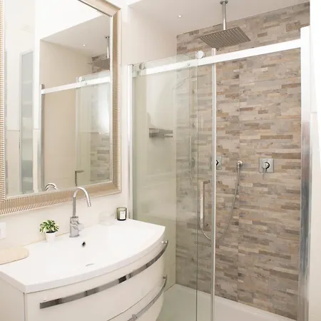 شقة Maison B ميلان