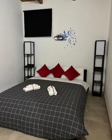 Mambo House Apartment