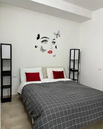Mambo House Apartment *