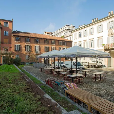 Exclusive Location, Cozy And Modern Apartment Mailand