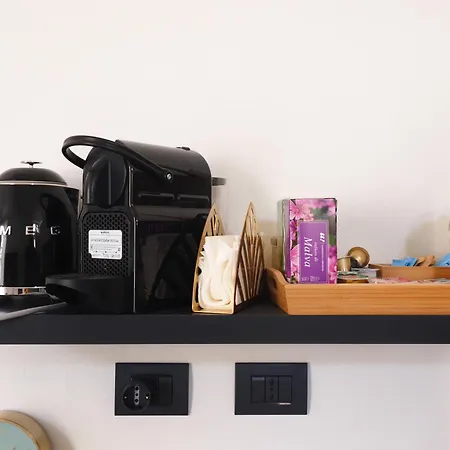 54 - Boutique Near Metro * Milano