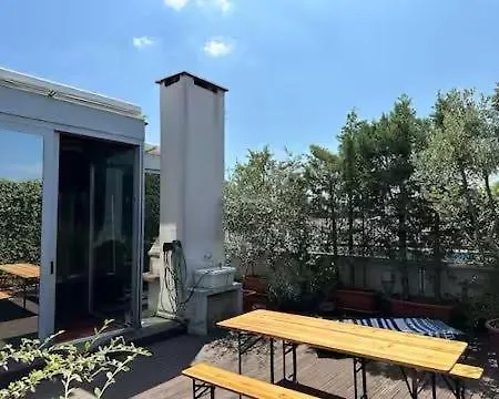 Experience Luxury Sarzana Apartment