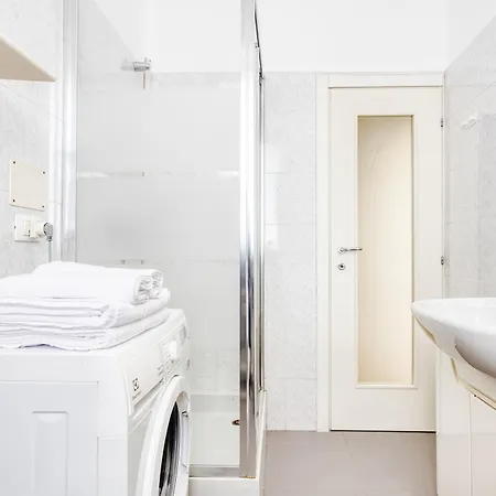 דירה Cozy - Bande Nere מילאנו