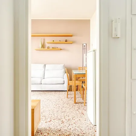 Cozy - Bande Nere * Milaan