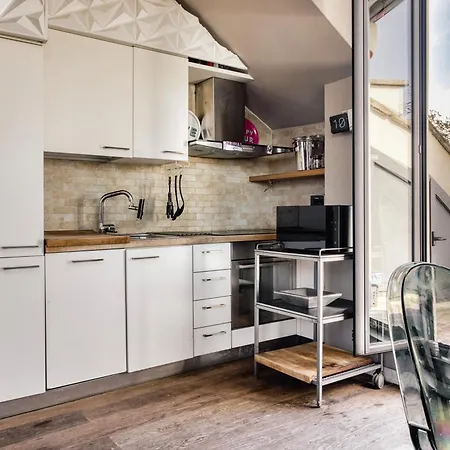 Attico Domusmi Lunigiana Sunset Terrace 아파트 밀라노