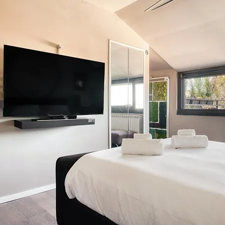 Attico Domusmi Lunigiana Sunset Terrace 밀라노