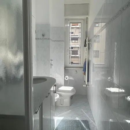 15 Min From Duomo, Located Citylife Spacious Flat * Μιλάνο