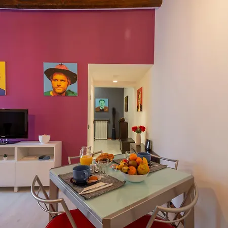 Lecco, 20 - In The Heart Of The Rainbow District Apartmán *