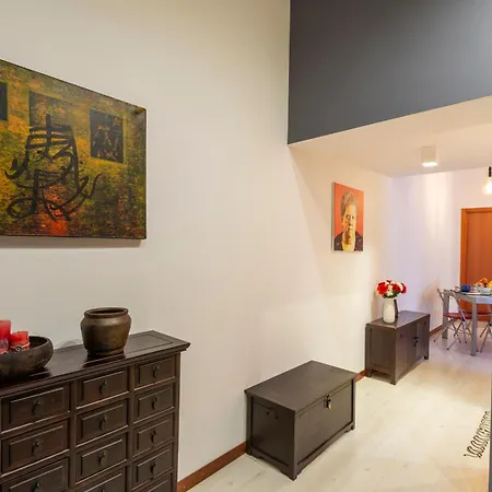 Lecco, 20 - In The Heart Of The Rainbow District