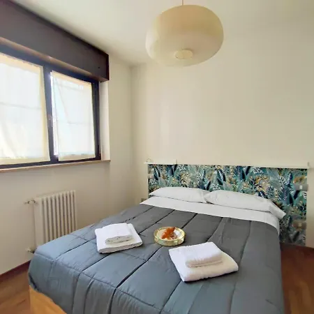 Station - With Terrace Apartmán