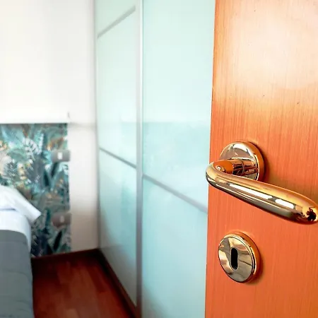 Station - With Terrace