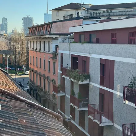 Apartament Loft Menabrea 12 *