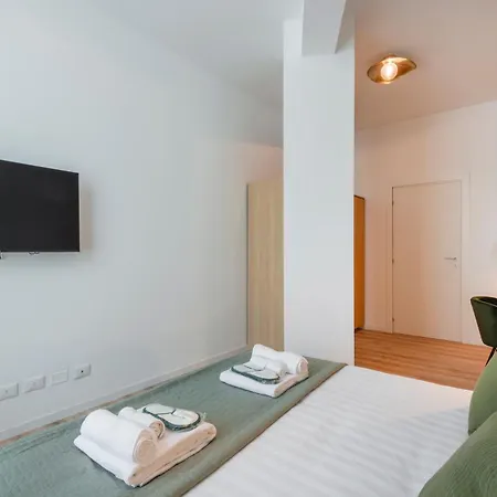 Appartement Bazzi, 49 - Bocconi