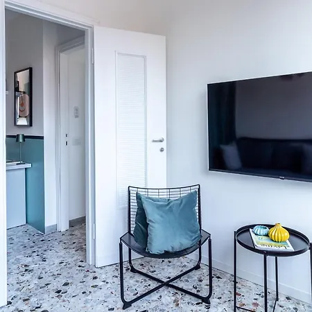 Duomo-centrale With Privacy And View Mailand