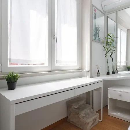 Sunny Hideaway Lägenhet