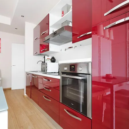 アパート Sunny Hideaway