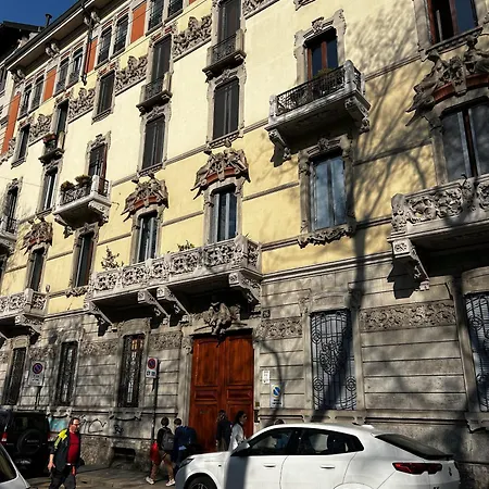 Casa Verga - Elegante Con 2 E 2 Bagni A 2 Minuti Dalla Metro Moscova, Vicino Brera E Parco Sempione Milano