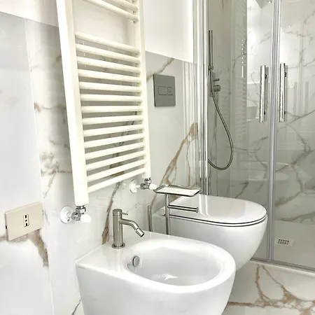 Daire Casa Verga - Elegante Con 2 E 2 Bagni A 2 Minuti Dalla Metro Moscova, Vicino Brera E Parco Sempione Milano