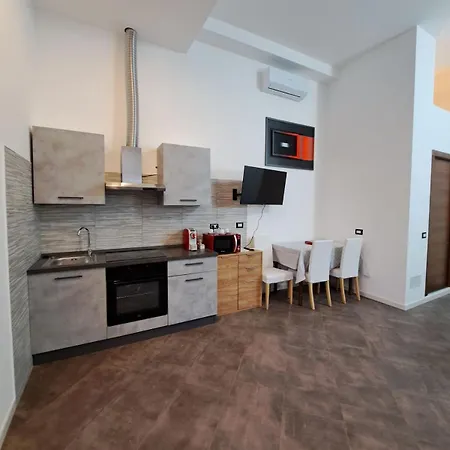 Apartment 01 Monolocale Ristrutturato A Nuovo