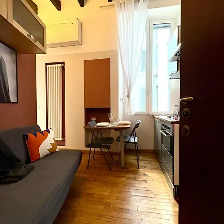 Historic Center Flat- Duomo 10m-m4 Vetra