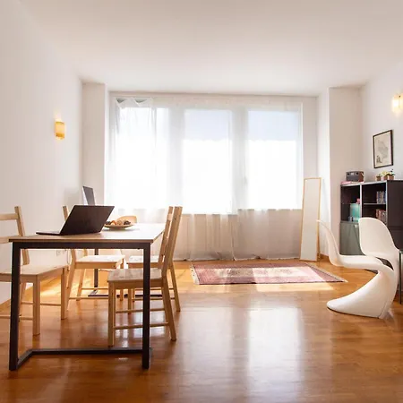 Columpio Isola Rooms&apartment Milano