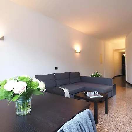 Interior 900 - 4th Floor - Duomo - Missori Apartment *