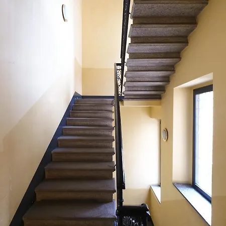 Contempora - Interior 900 - 4th Floor - Duomo - Missori Milán