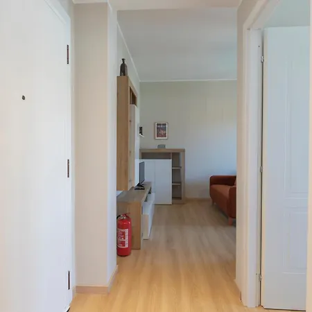 I Host - Coni Zugna 58 * Milano