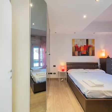 Apartment Youhosty- Citylife&sempione