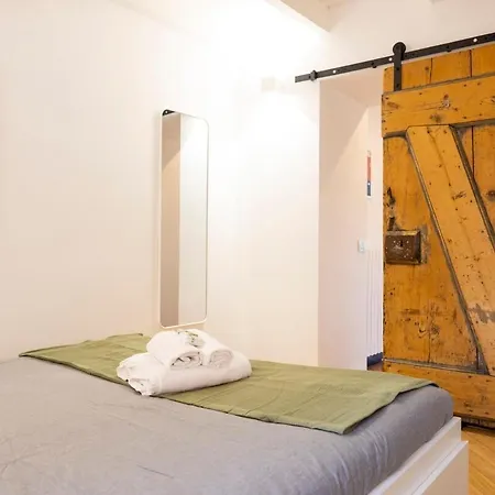 شقة 15th-century Apt, City-mxp Train *