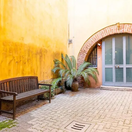 Apartment 15th-century Apt, City-mxp Train