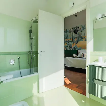 The Rent - Wonderful Multi-bedroom With Terrace In The Area Of Colonne Di San Lorenzo