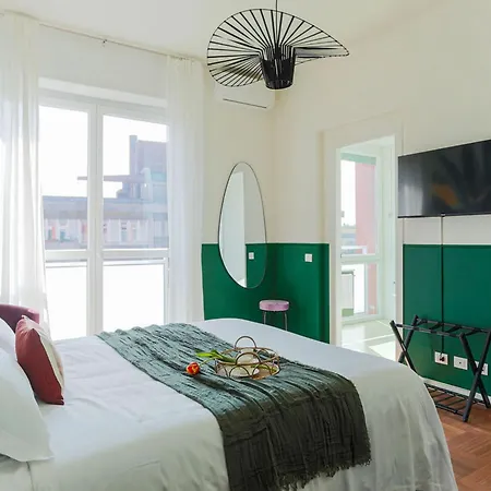The Rent - Wonderful Multi-bedroom With Terrace In The Area Of Colonne Di San Lorenzo 아파트 밀라노
